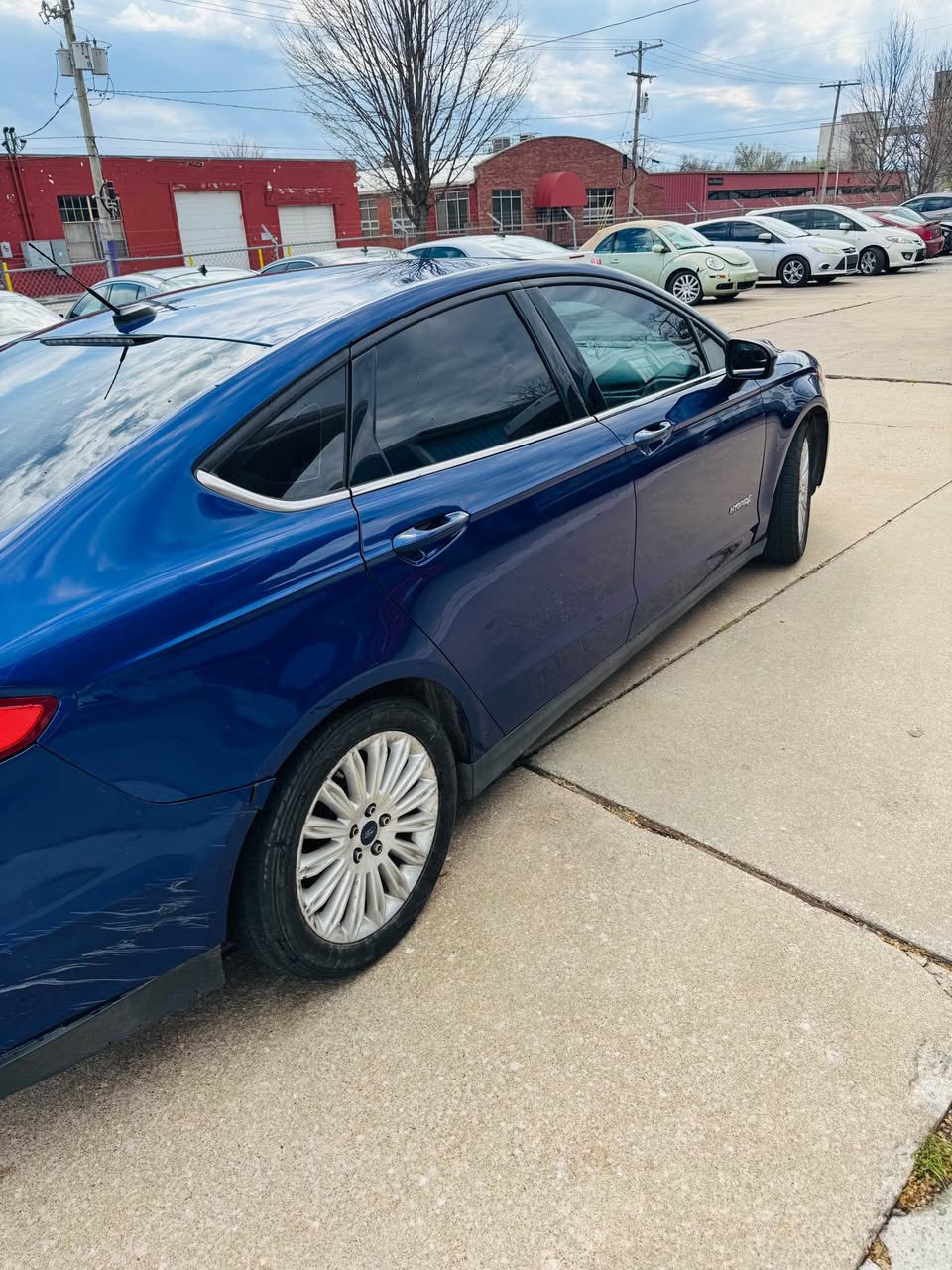 A picture of 2016 Ford fusion plug in hybrid