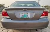 A picture of 2006 Toyota Camry LE in its first body state with