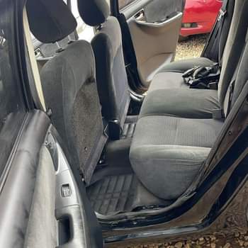 A picture of TOYOTA COROLLA