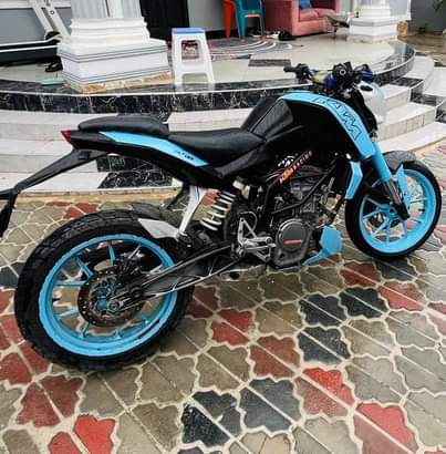 A picture of KTM DUKE