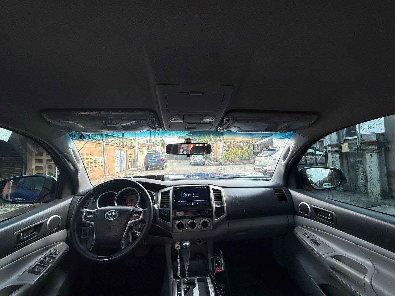A picture of 2007 2022 Toyota Tacoma V6 SRS
