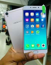 A picture of OPPO R9 PLUS ram6 128Gb brand new phone