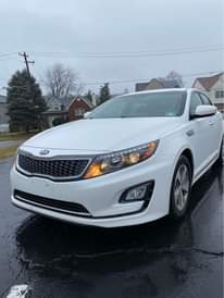 A picture of 2014 Kia Optima EX Hybrid Sedan 4D
