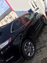 A picture of Ford Edge titanium