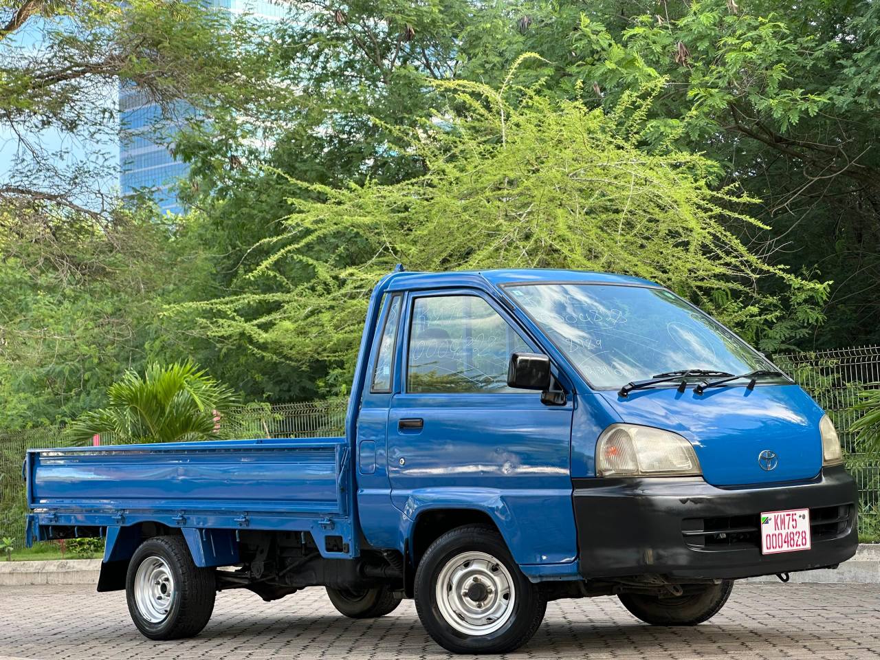 A picture of TOYOTA TOWNACE