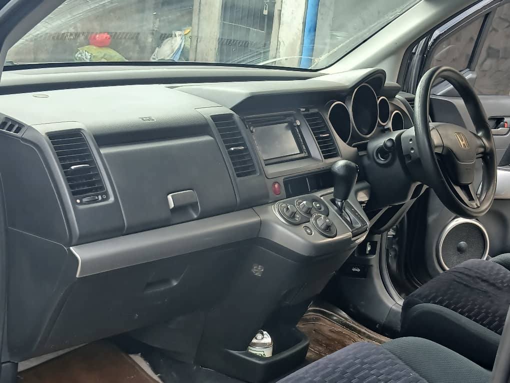 A picture of Honda cross