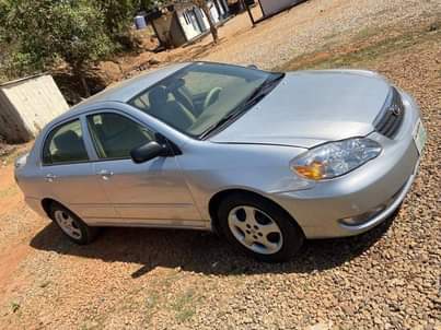 A picture of 2006 Neatly used Toyota Corolla L E 2006 in 2006