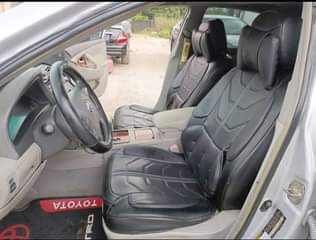 A picture of 2023 Toyota Camry 2009 High