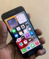 A picture of iPhone SE 2020
