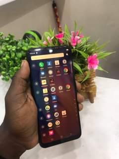A picture of Tecno spark 4 32gb 2ram 4glite