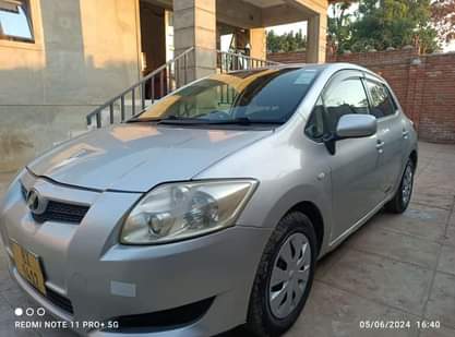toyota auris