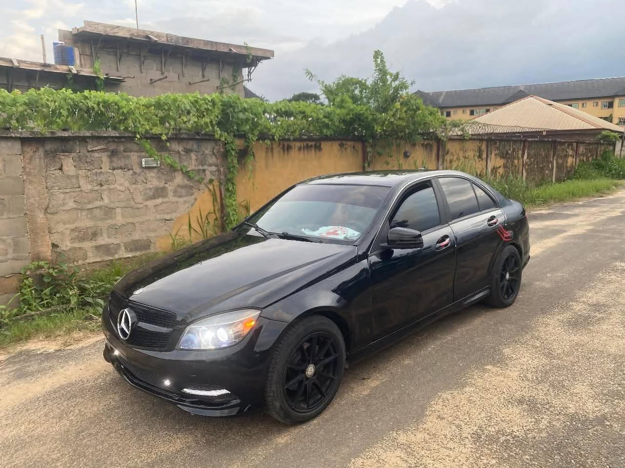 A picture of C350 benz