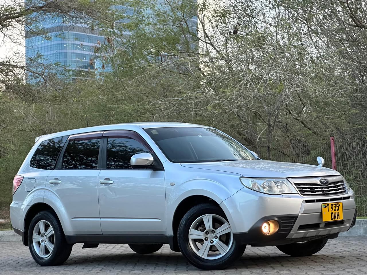 A picture of 2008 SUBARU FORESTER 17 8M 0628055434