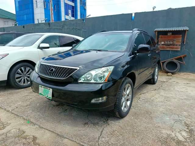 A picture of Neatly Used 2008 Lexus Rx350 Available for Sale
