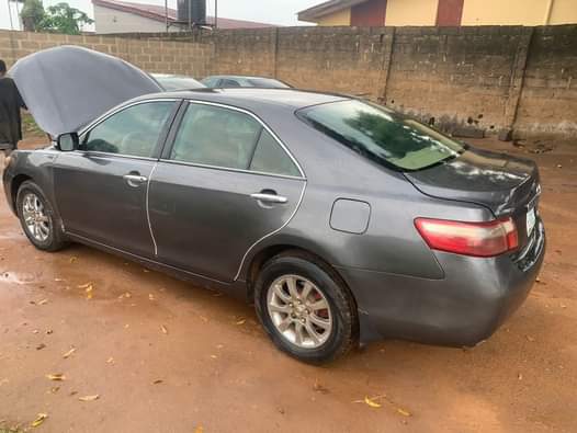 A picture of 2008 Toyota Camry Clean As Seen Engine Smokes little Good