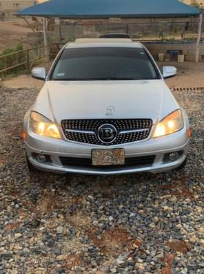 A picture of Distress sales Mercedes Benz C300 NON 4MATIC First body Belgium