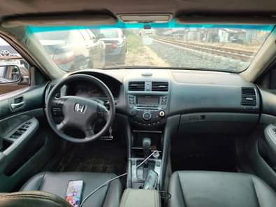 A picture of 2007 Honda DC with V6 Engine that s silent Engine