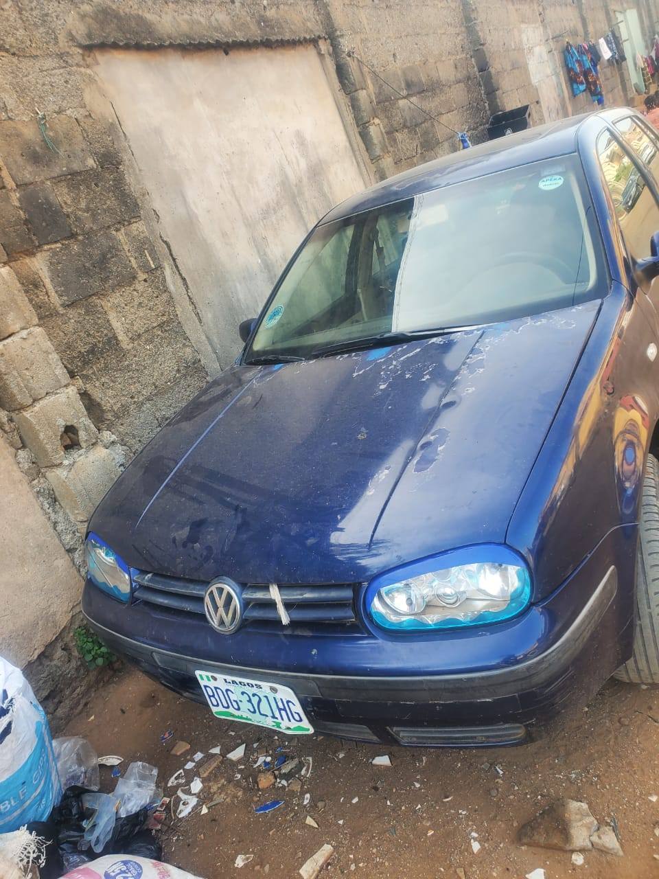 A picture of Volkswagen Golf 4 engine and gear perfect ac need attention