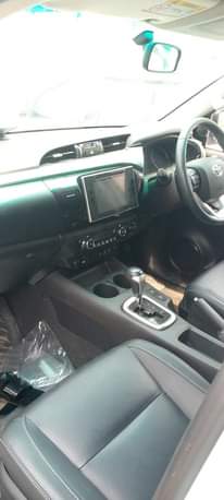 A picture of TOYOTA HILUX SR5 SUPER OFF ROAD
