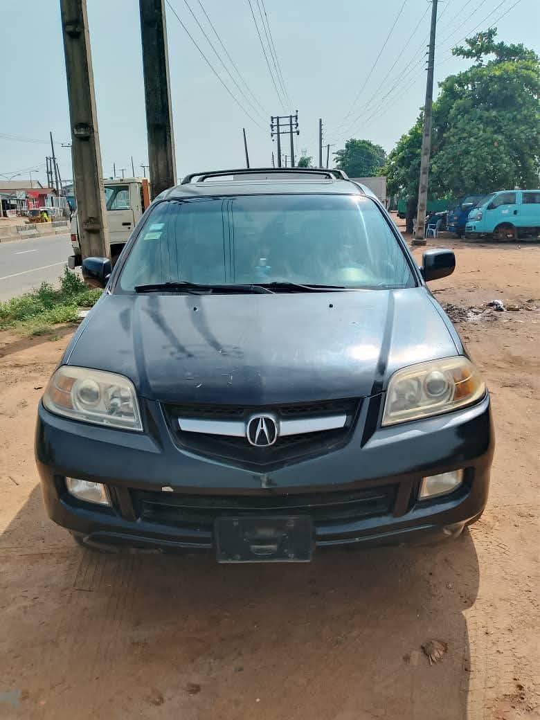 A picture of Acura MDX