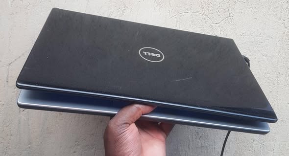 A picture of Dell inspiron laptop