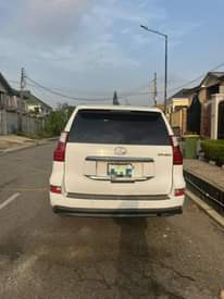 A picture of LEXUS 2015
