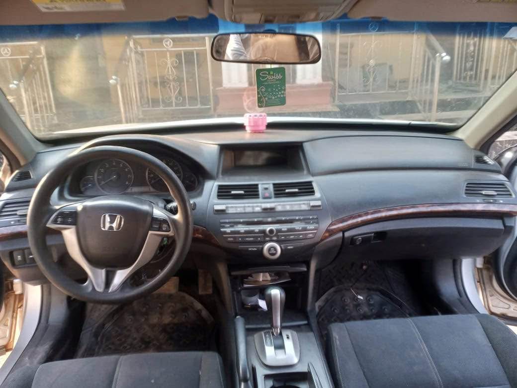 A picture of Honda Crosstour