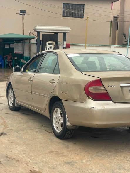 A picture of Toyota Camry 2004