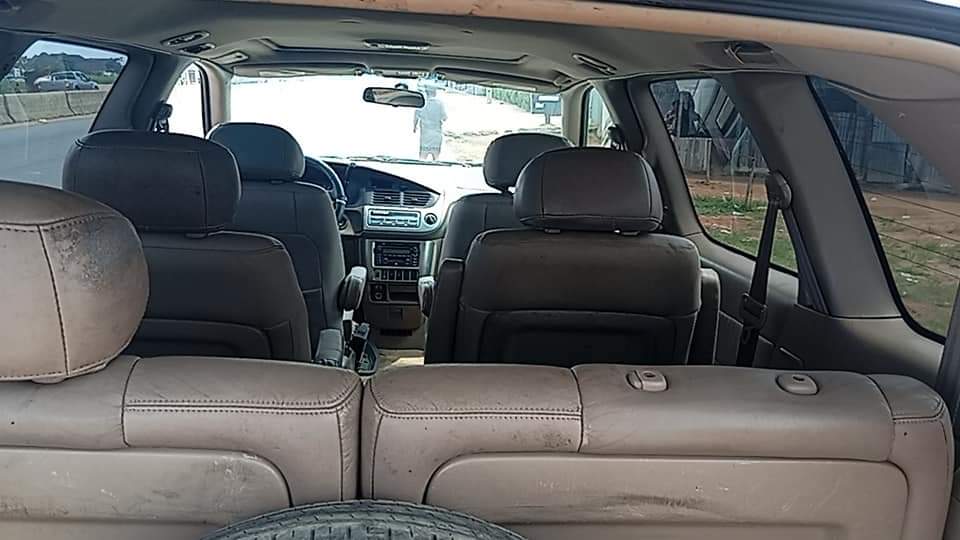 A picture of Toyota siennia