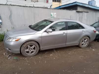 A picture of 2008 Toyota Camry naija used 07033667185