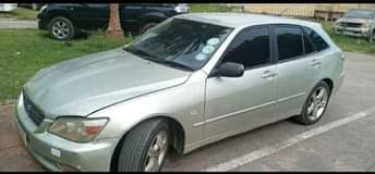 used toyota altezza
