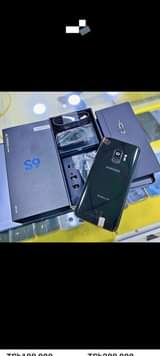 A picture of Samsung s9