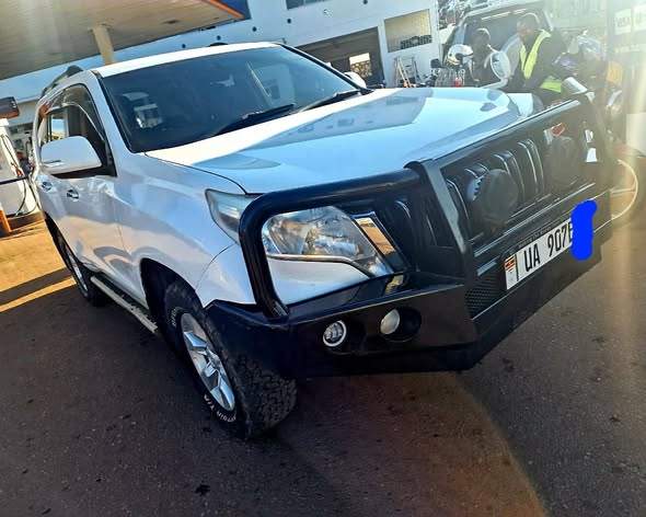 A picture of TX prado 2015 for sale 100millions call 0755622807