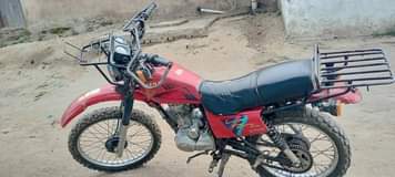 Hd B.