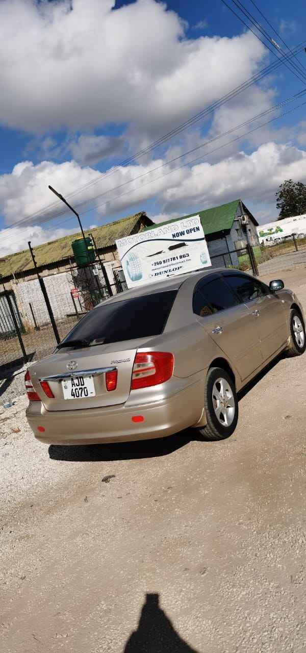 toyota premio
