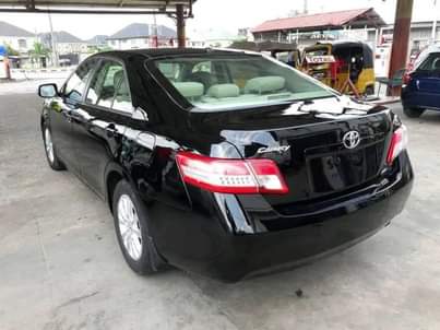 A picture of Toyota Camry 2010