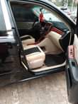 A picture of Toyota highlander 2004 model Going for 3 4m 100k settlement