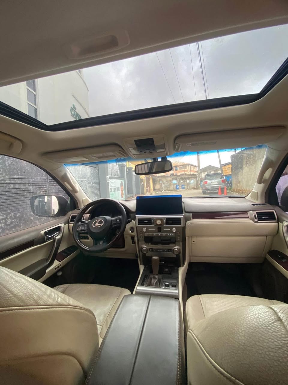 A picture of 2015 Lexus GX460 Registered 