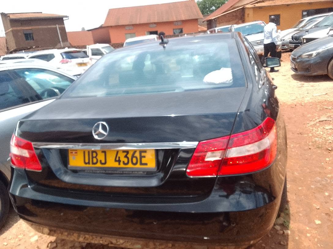 A picture of Mercedes Benz