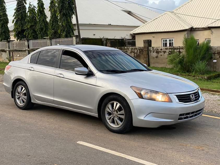 A picture of 2009 Honda Accord Belgium Grade
