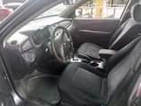 A picture of 2005 Mistubushi outlander