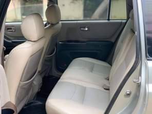 A picture of 2005 Model Toyota Highlander 4 Million naira Abuja 08124495458