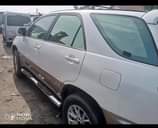 A picture of Lexus RX300 Tokunbo engine and Gear inside Ac needs attention