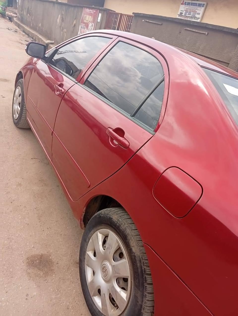 A picture of 2004 Toyota Corolla 04 model 2004 model