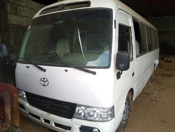 A picture of 2TR Toyota Coaster Bus 07069558637