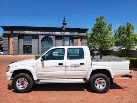 used toyota hilux
