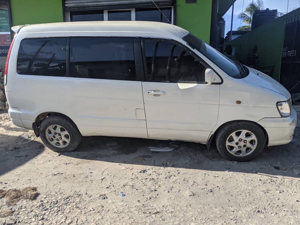 A picture of TOYOTA NOAH ON SALE 0628 190 101