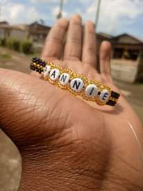 A picture of Kacha za mkononi bracelet 