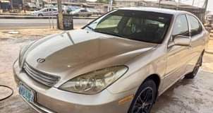 A picture of Lexus ES330 2004 Model