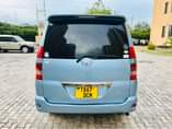 A picture of TOYOTA NOAH NEW SHAPE